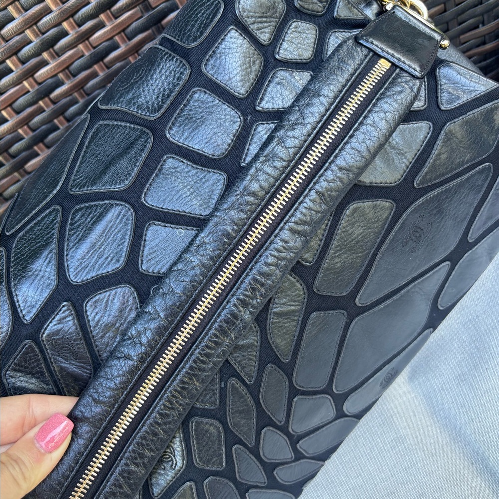 Authentic CHANEL RARE PATCHWORK charm shoulder bag - image 7